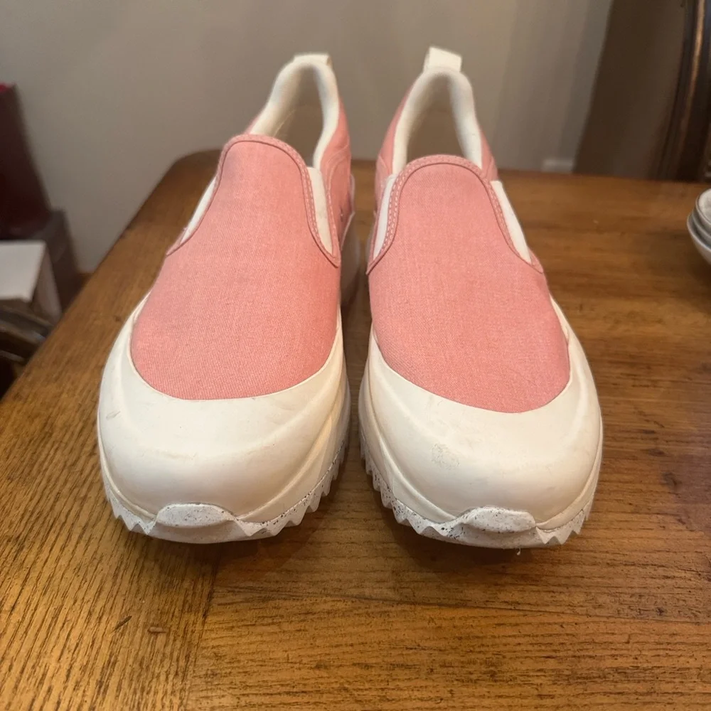 Converse Pink Slip-On Platform Sneakers | Unisex - Picture 2 of 9